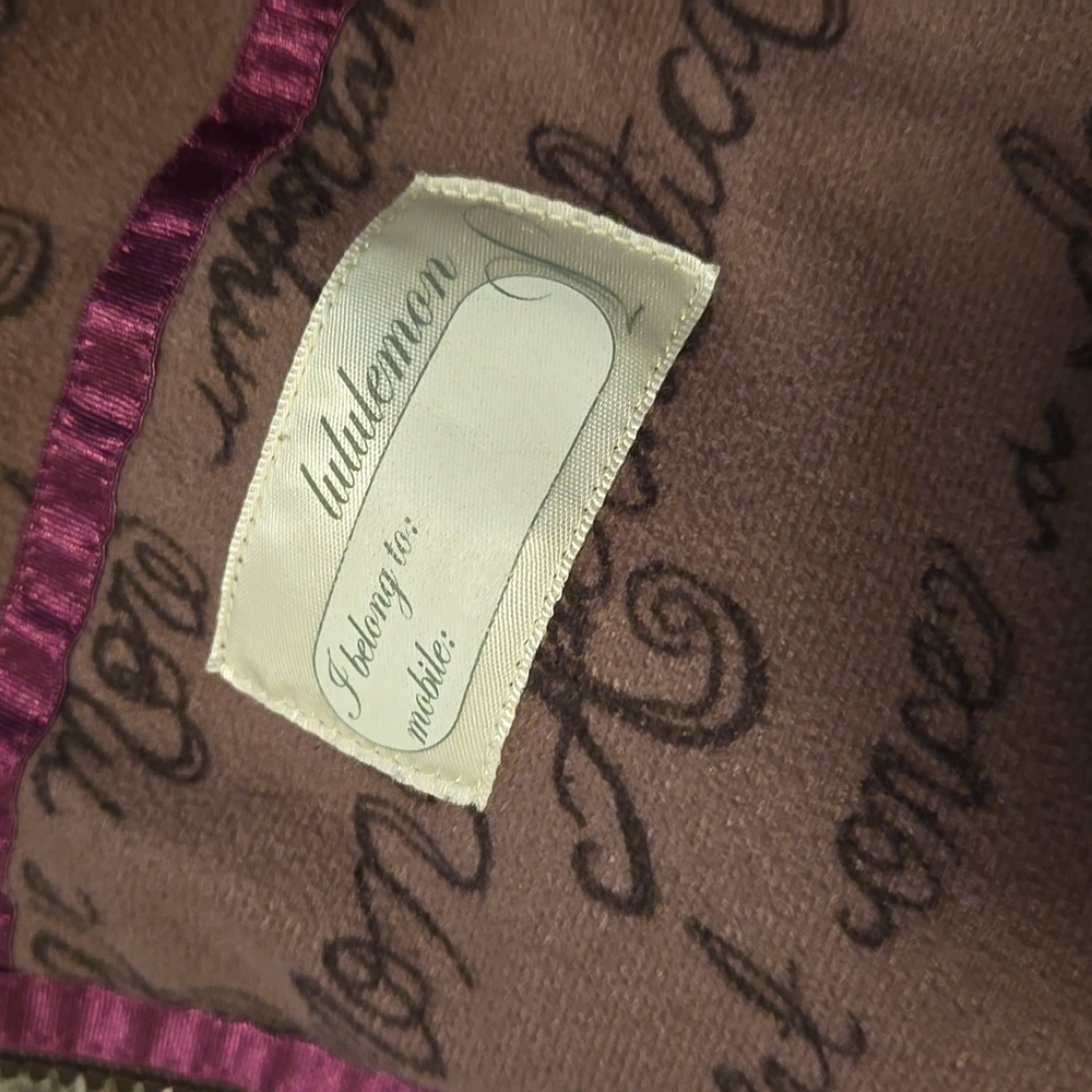 Lululemon Apres Jacket - Picture 5 of 7